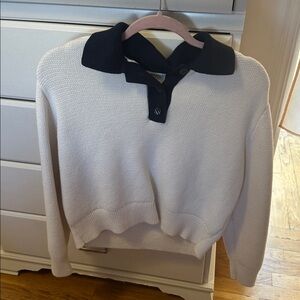 Abercrombie & Fitch White and Navy Collared Sweater